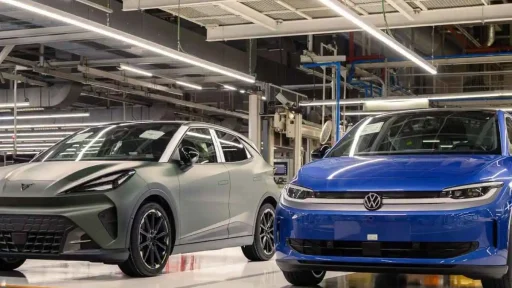 ID. Polo e Cupra Raval entram em produção em Espanha 7 ID.Polo e Cupra Raval na fábrica de Matorell, em Espanha