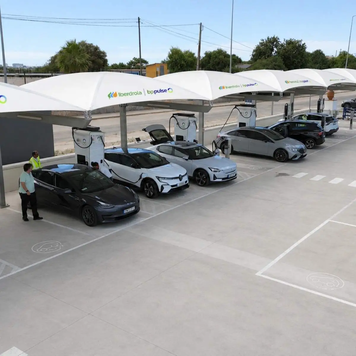 Iberdrola | bp pulse com novo hub ultrarrápido de 400 kW no Algarve 2 Hub de carregamento da Iberdrola | bp pulse no Algarve
