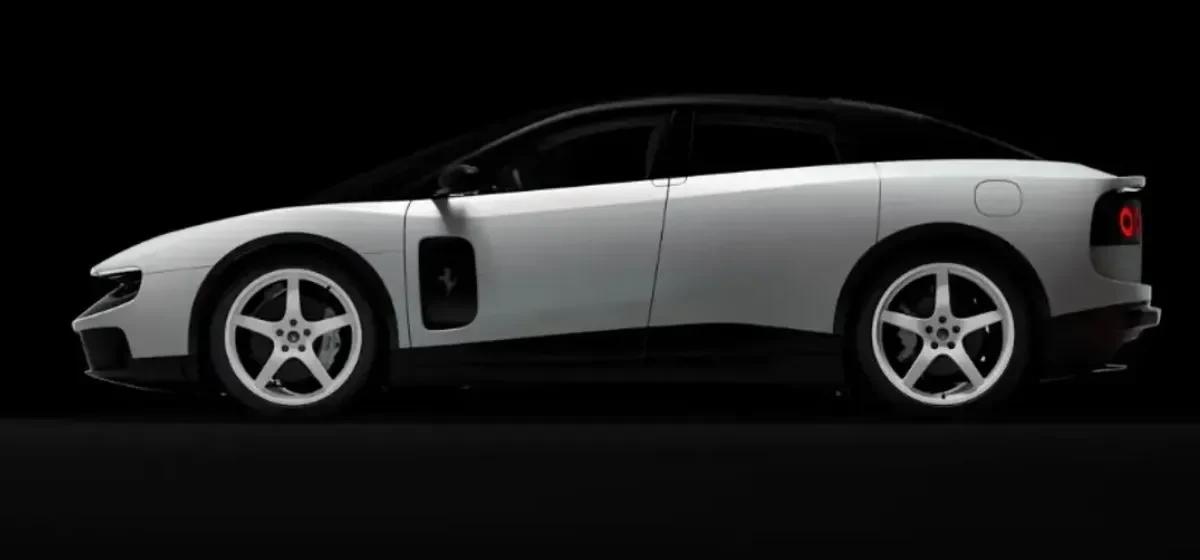 Ferrari Luce leilão