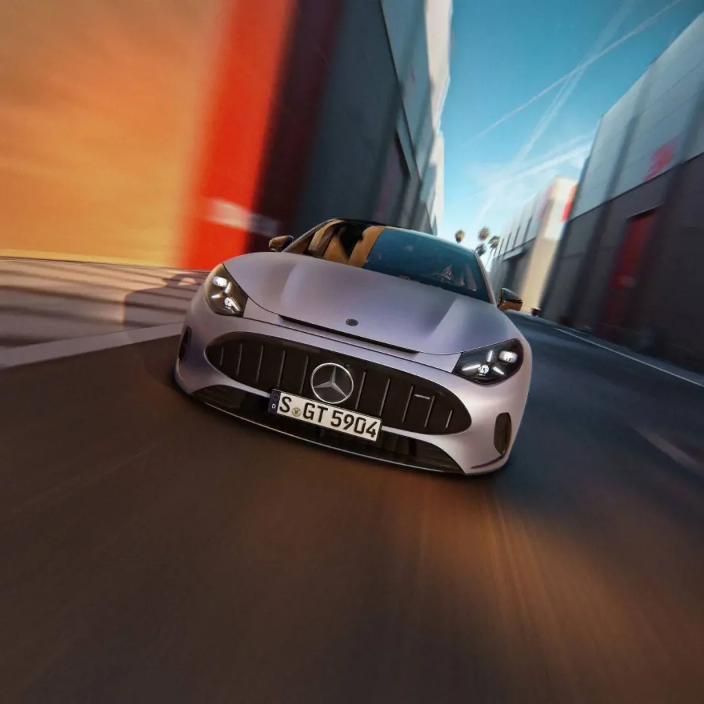 Mercedes-AMG GT 53 chega a Portugal por 129.500 euros 3 O Mercedes-AMG GT 53 Coupé 4 Portas visto de frente