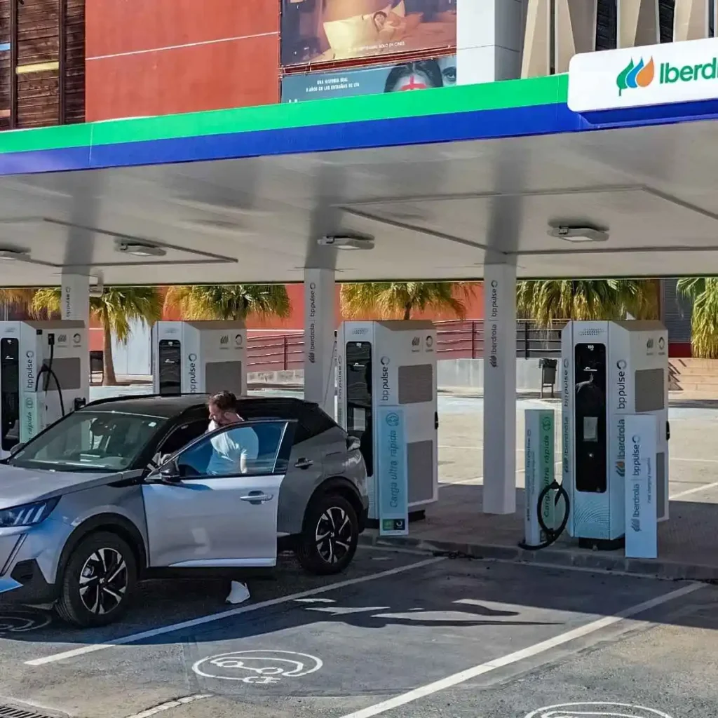 Iberdrola | bp pulse fecha 130 milhões para carregamento de alta potência 3 Hub de carregamento da Iberdrola | bp pulse