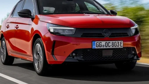 Novo Opel Corsa chega em 2028 e será apenas elétrico 7 O Opel Corsa elétrico