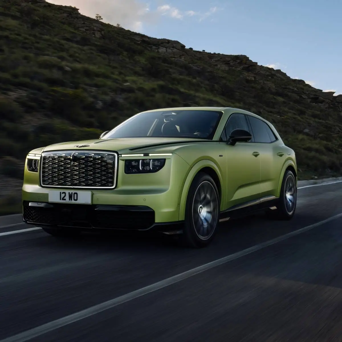 Bentley Torcal: primeiro elétrico da marca chega com 888 cv 2 O Bentley Torcal