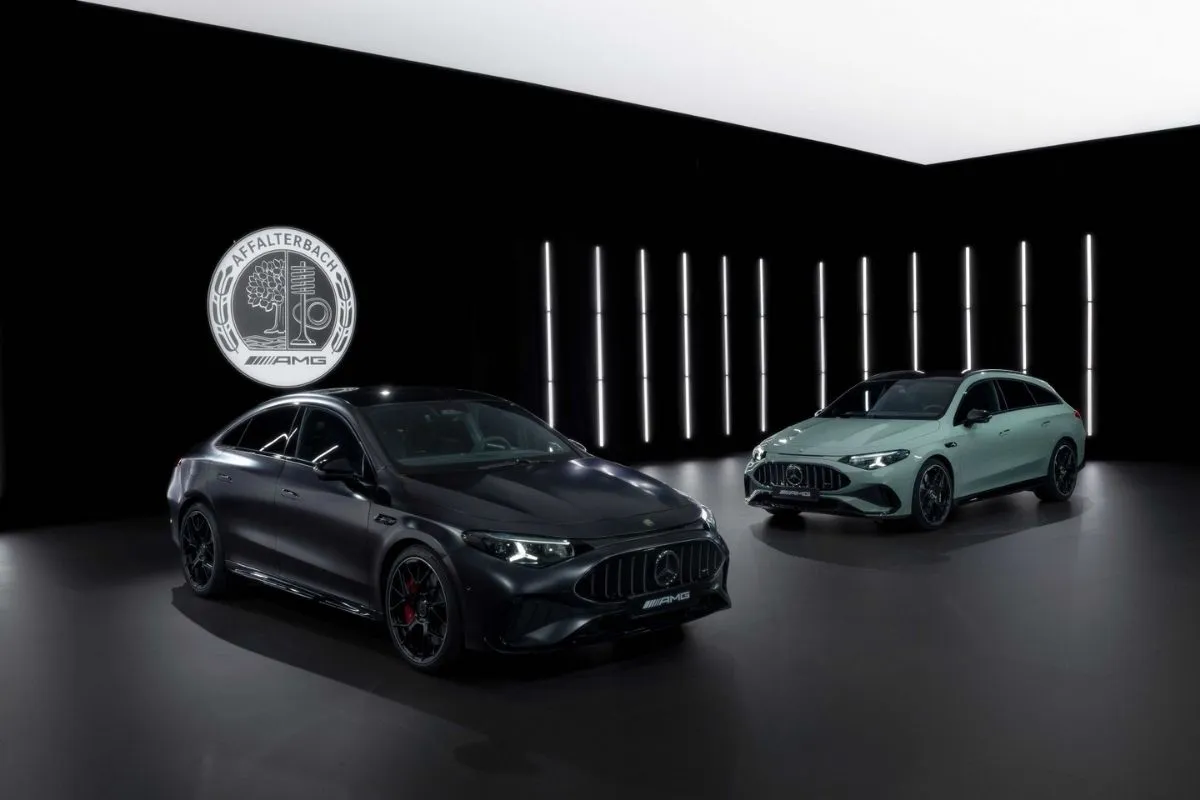 Mercedes-AMG CLA 45 chega a Portugal por 80.600 euros 2 O Mercedes-AMG CLKA 45 nas versões berlina e shooting break