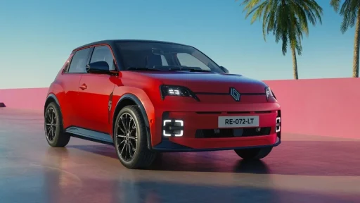 Renault 5 E-Tech: nova entrada de gama e vermelho como opção 8 Renault 5 E-Tech vermelho