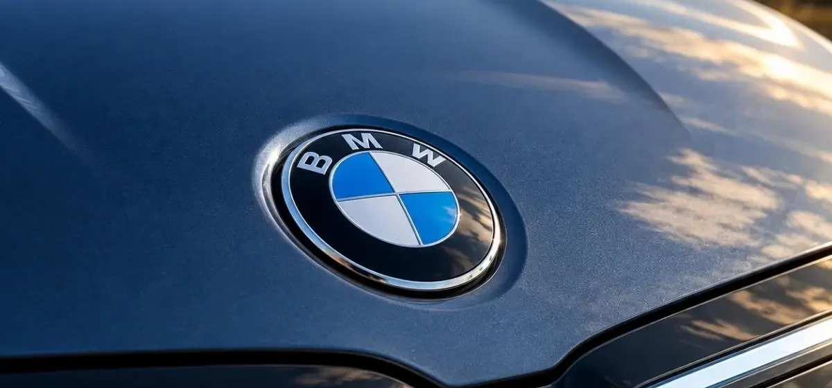 elétrico compacto BMW
